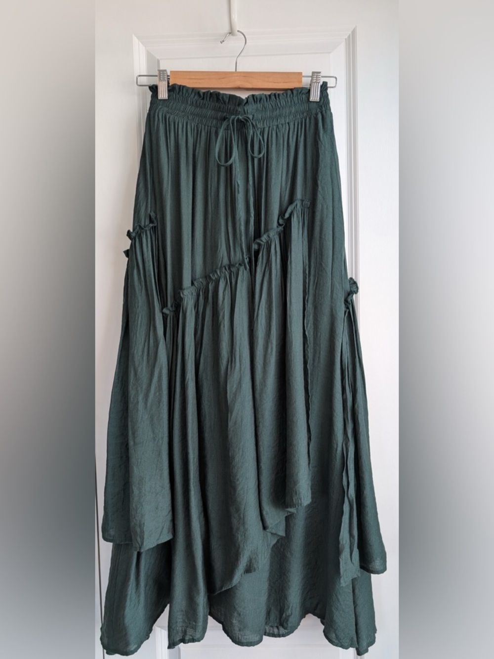 Scarlet Darkness Overlay Drawstring Waist Irregular Hem Renaissance Skirt Green